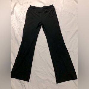Bootcut pants stretchy Nike medium